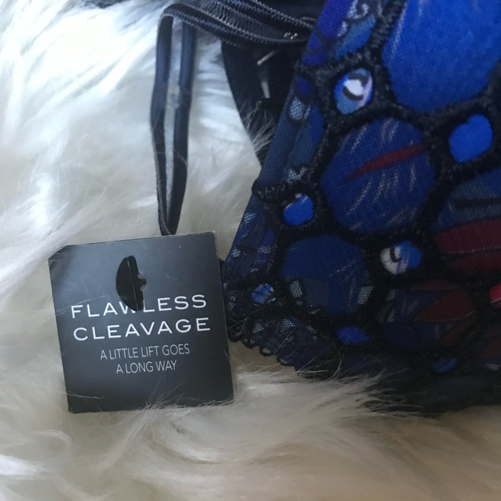 TAHARI FLAWLESS CLEAVAGE BRA - Picture 4 of 7